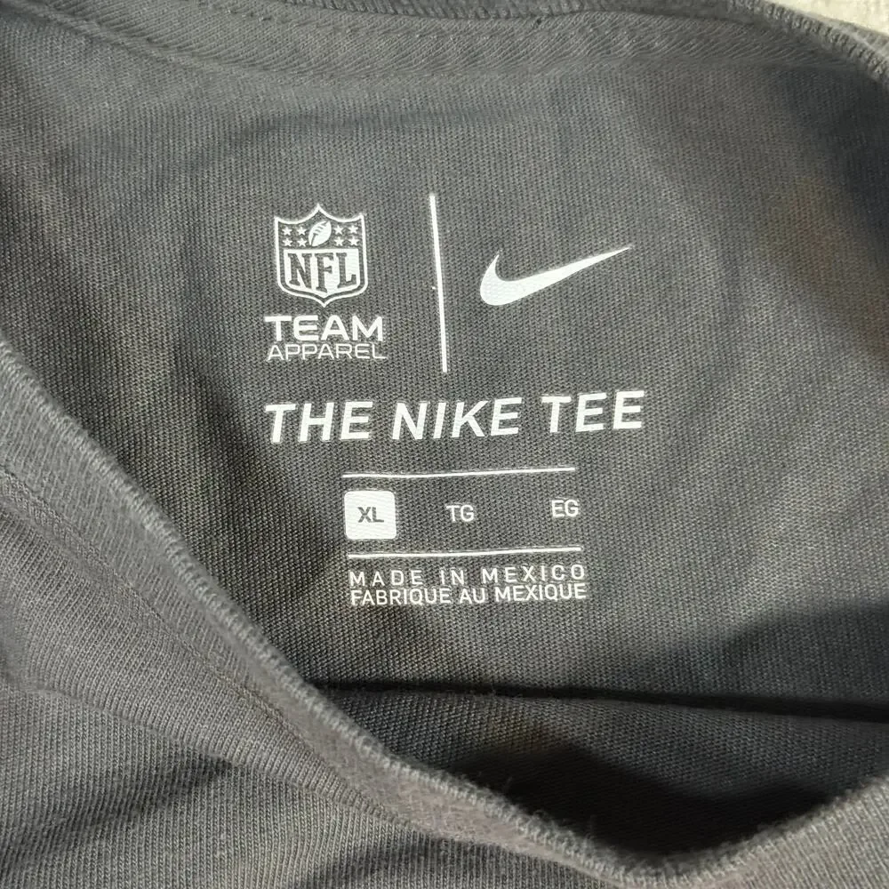 Nike NFL Tampa bay Bucs Crucial catch grey mens t-shirt XL football